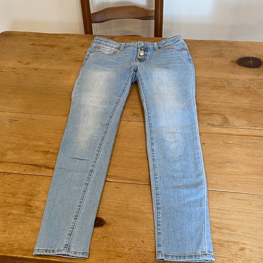 Girls 7 For All Mankind Light Wash Skinny Jeans
